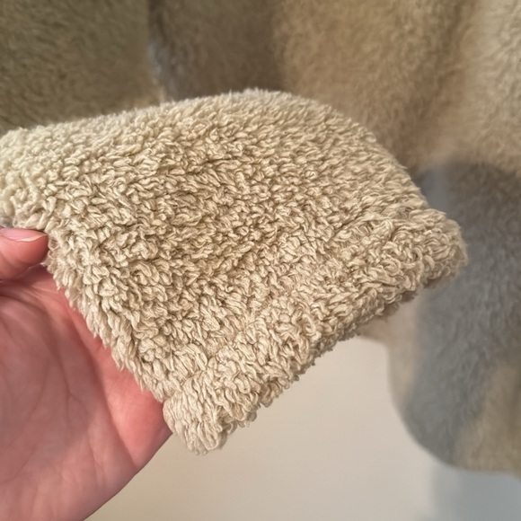 Women's Patagonia Los Gatos Fleece sweatshirt
1/4 zip in nude Size Large - Picture 3 of 3